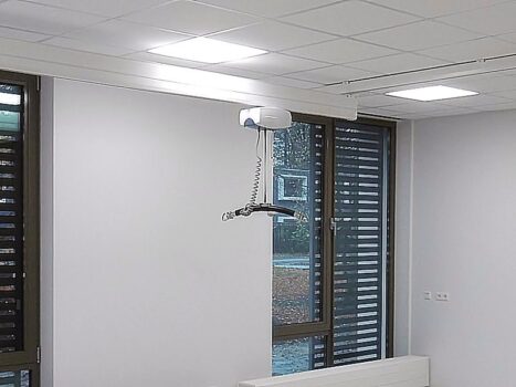 Plafondliften met tweepunstjuk Mytylschool