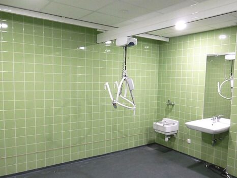 Plafondliften sanitaire ruimtes Hilversum