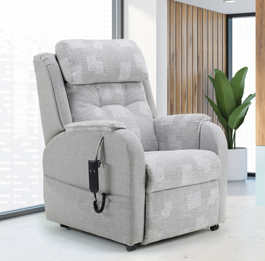 Luxe relaxfauteuil voor senioren model Epsom met sta-stoel functie